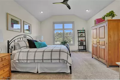 34810 N Legends Way, Grafton, OH 44044 - Photo 16