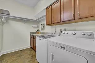 34810 N Legends Way, Grafton, OH 44044 - Photo 26