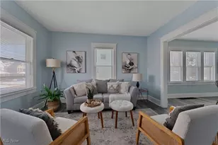 306 Maplewood Ave, Struthers, OH 44471 - Photo 6