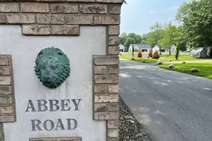 6850 Abbey Rd, Canfield, OH 44406 - Photo 2