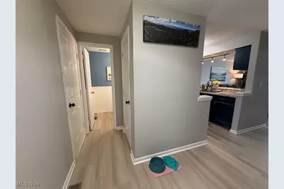 915 Sturbridge Drive, Medina, OH 44256 - Photo 4