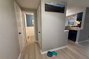 915 Sturbridge Dr, Medina, OH 44256 - Photo 4