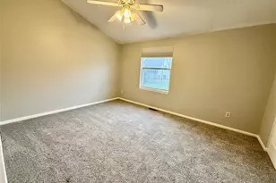 915 Sturbridge Dr, Medina, OH 44256 - Photo 16