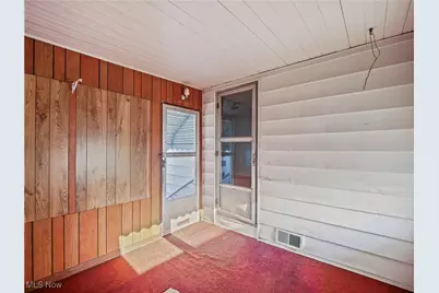 13532 Elbur Lane, Oakwood, OH 44107 - Photo 24