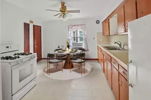 13532 Elbur Ln, Oakwood, OH 44107 - Photo 8