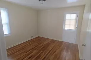 17460 Chagrin Blvd, Huber Heights, OH 44120 - Photo 4