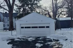 17460 Chagrin Blvd, Huber Heights, OH 44120 - Photo 20