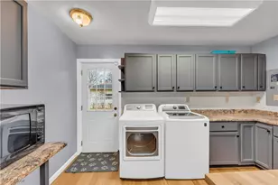 10249 W Ridge Rd, Elyria, OH 44035 - Photo 12