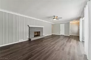 2601 Sherwood Dr, Lorain, OH 44053 - Photo 8