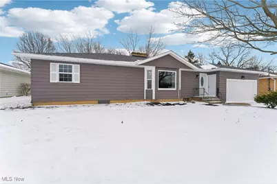 2601 Sherwood Drive, Lorain, OH 44053 - Photo 2