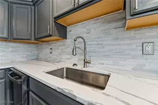 2601 Sherwood Dr, Lorain, OH 44053 - Photo 12