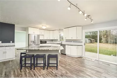 4110 Big Spruce Drive, Akron, OH 44333 - Photo 8