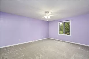 4110 Big Spruce Dr, Akron, OH 44333 - Photo 18