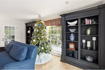 201 Hampshire Road, Akron, OH 44313 - Photo 6