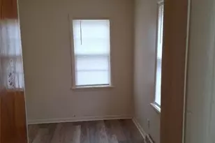 5650 Lafayette Ave, Maple Heights, OH 44137 - Photo 12