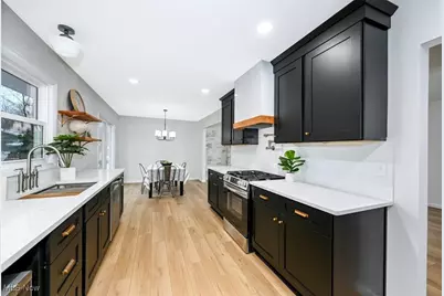 1591 Newcastle Circle, Akron, OH 44313 - Photo 12