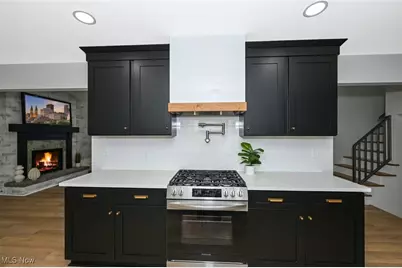 1591 Newcastle Circle, Akron, OH 44313 - Photo 16