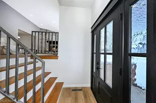 1591 Newcastle Cir, Akron, OH 44313 - Photo 2