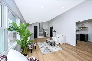 1591 Newcastle Cir, Akron, OH 44313 - Photo 6