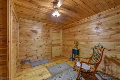 49215 Whittlesey Road, Amherst, OH 44001 - Photo 22