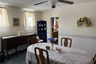 515 W 3rd St, Uhrichsville, OH 44683 - Photo 8