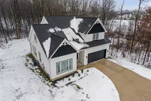 39600 Aurora Rd, Solon, OH 44139 - Photo 2