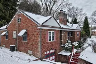 106 Maplecrest St SW, North Canton, OH 44720 - Photo 4