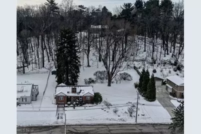 106 Maplecrest Street SW, North Canton, OH 44720 - Photo 38