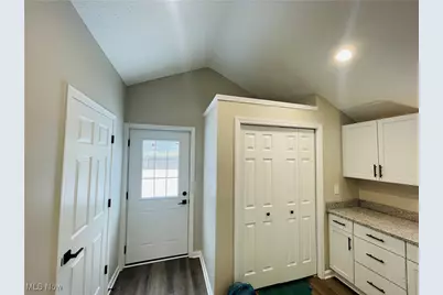 318 High Street, Sandusky, OH 44870 - Photo 8