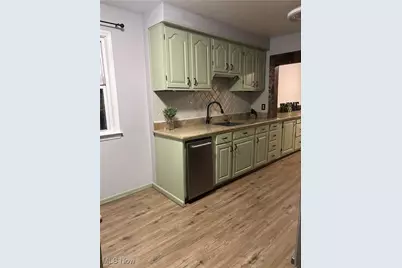 803 Substation Road, Brunswick Hills, OH 44212 - Photo 12