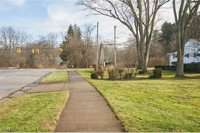 2440 Sand Run Parkway, Fairlawn, OH 44333 - Photo 4