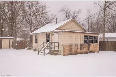 903 Oakwood Boulevard, Painesville, OH 44077 - Photo 2
