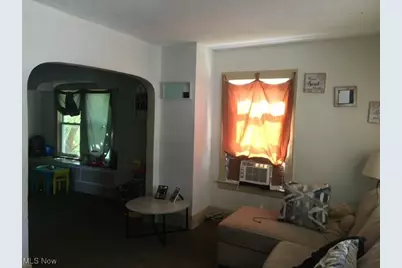 1411 W 21st Street, Lorain, OH 44052 - Photo 2
