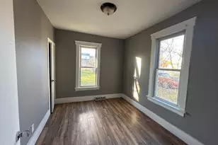 348 11th Ave, Elyria, OH 44035 - Photo 4