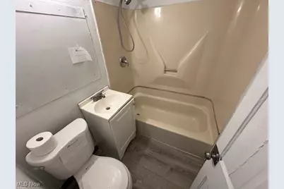 348 11th Avenue, Elyria, OH 44035 - Photo 10