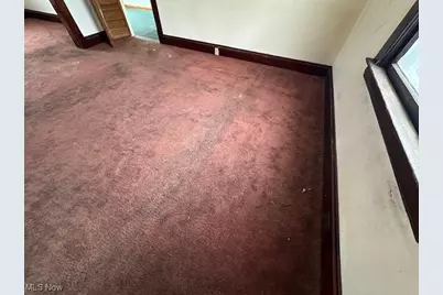 5295 Harvard Avenue, Newburgh Heights, OH 44105 - Photo 18