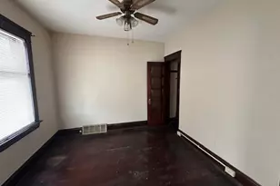 5295 Harvard Ave, Newburgh Heights, OH 44105 - Photo 6