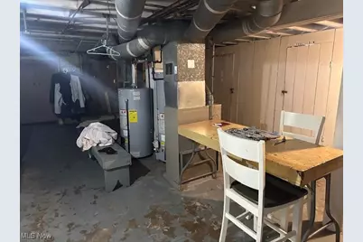 5295 Harvard Avenue, Newburgh Heights, OH 44105 - Photo 4