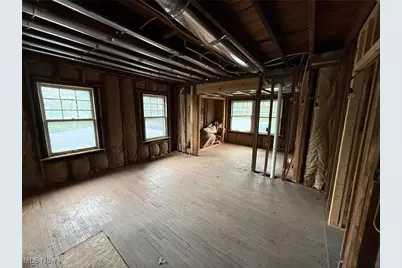 2243 Bellfield Avenue, Cleveland Heights, OH 44106 - Photo 22