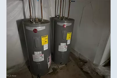 2243 Bellfield Avenue, Cleveland Heights, OH 44106 - Photo 12