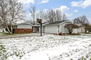 132 Mt Vernon Ct, Elyria, OH 44035 - Photo 6