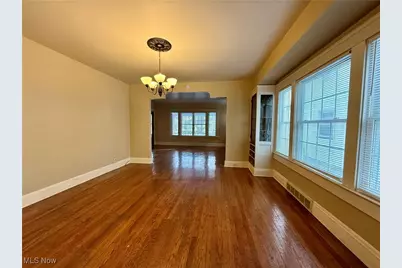 1208 Saint Charles Avenue #1, Oakwood, OH 44107 - Photo 8