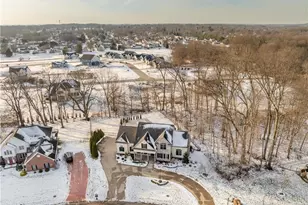 3595 Vineyard Ave NW, Canton, OH 44708 - Photo 2