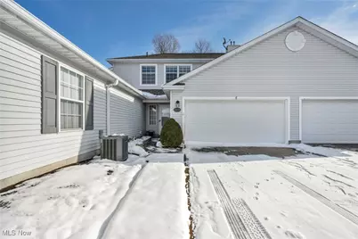 7568 Monterey Bay #4, Mentor on the Lake, OH 44060 - Photo 4