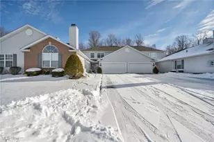 7568 Monterey Bay, Mentor on the Lake, OH 44060 - Photo 2