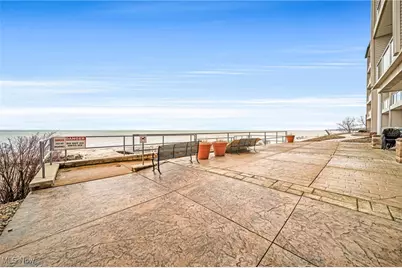 4699 Lake Rd #401, Geneva on the Lake, OH 44041 - Photo 8