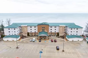 4699 Lake Rd, Geneva on the Lake, OH 44041 - Photo 4