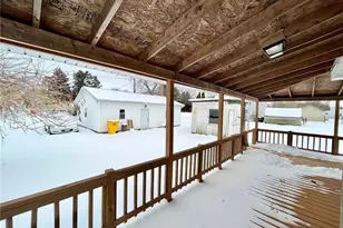 404 Viaduct St, Conneaut, OH 44030 - Photo 10