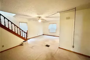404 Viaduct St, Conneaut, OH 44030 - Photo 6