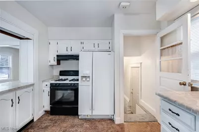 2510 E Midlothian Boulevard, Youngstown, OH 44502 - Photo 10